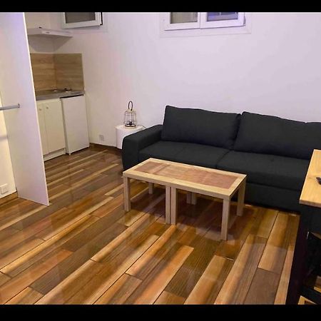 Studio Meuble Tout Equipe!! Boujan-sur-Libron 外观 照片